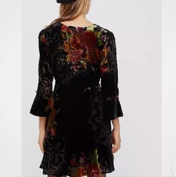 NWT Free People "Time On Your Side" floral Boho mini dress Black Small - Picture 3 of 8